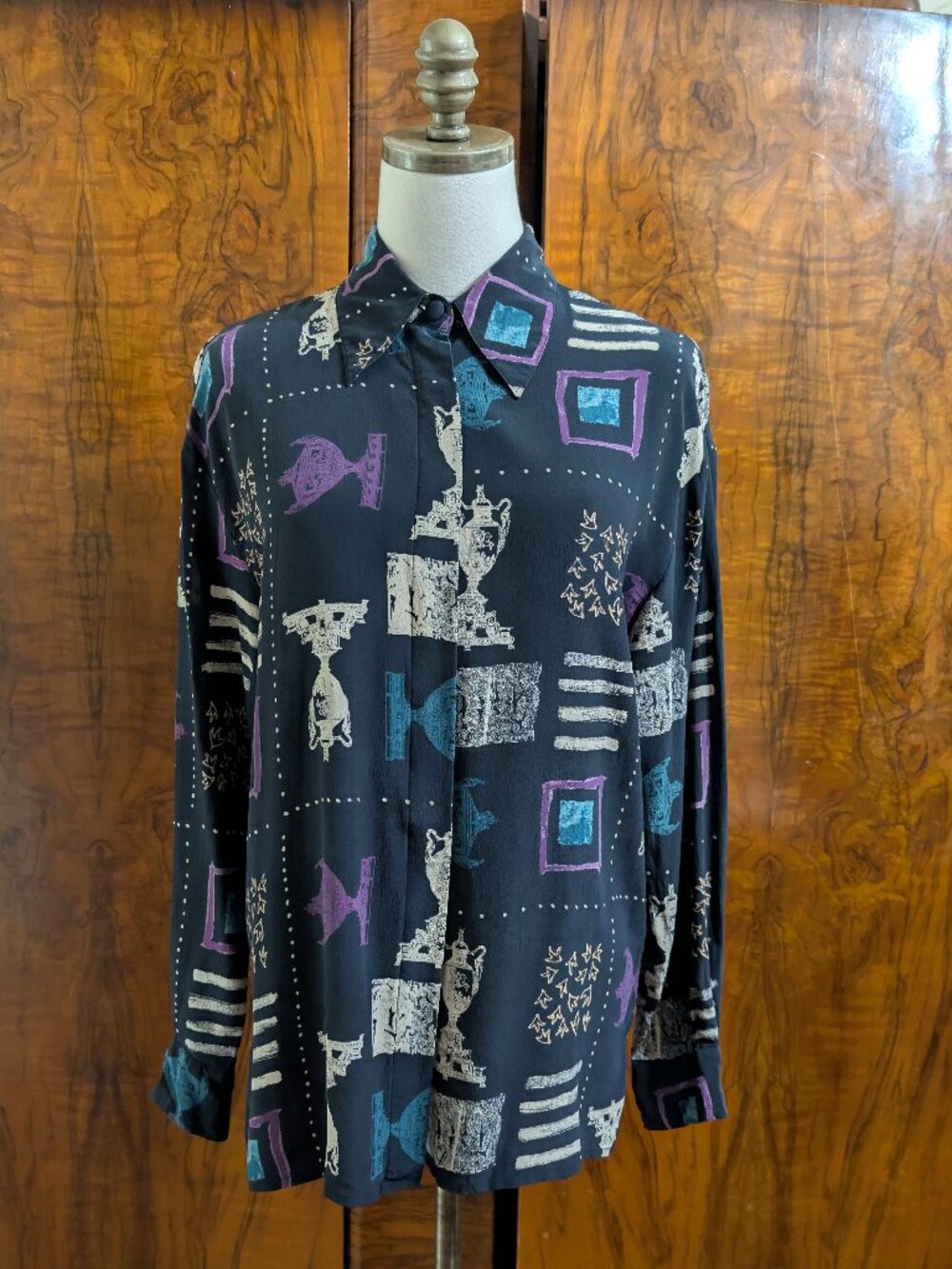 VTG Tess Silk Blouse M 80s 90s Neoclassical Greek Vase Abstract Art Shirt Black